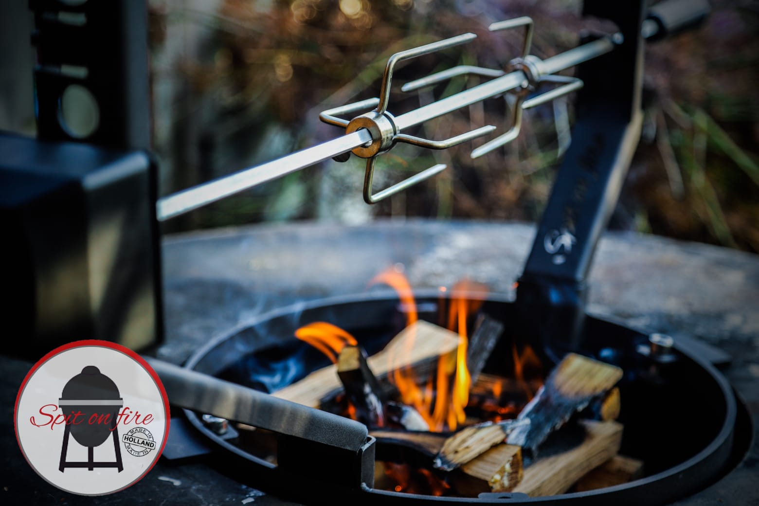 The Spit on Fire Rotisserie voor OFYR 100